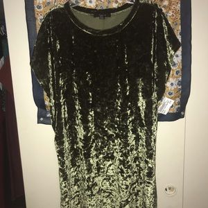 never worn green velvet dress!!
